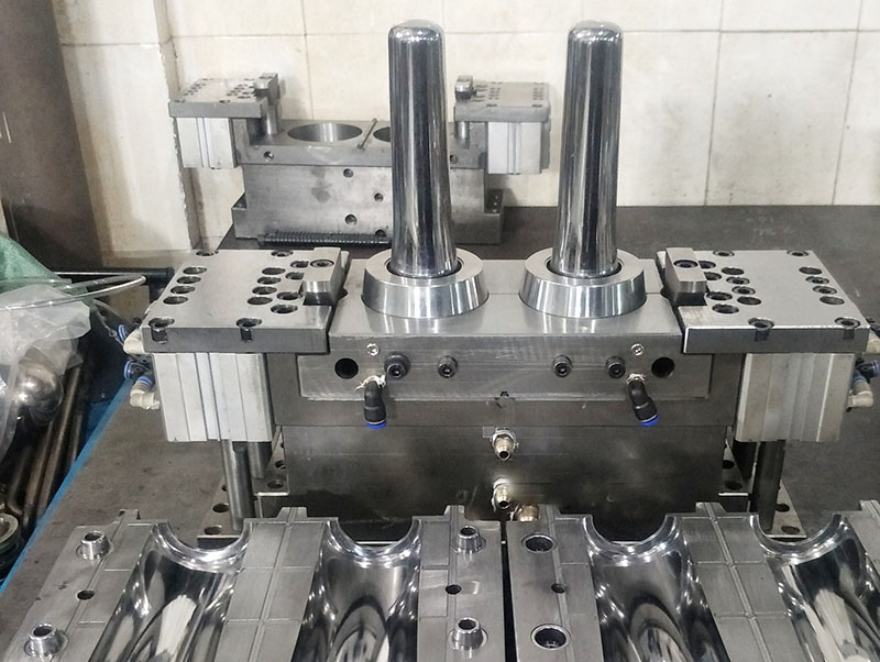 定兴模具制造-05